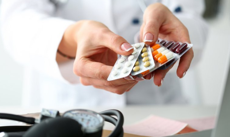 Các phương pháp điều trị tăng huyết áp hiện nay và cách làm hạ huyết áp đơn giản tại nhà